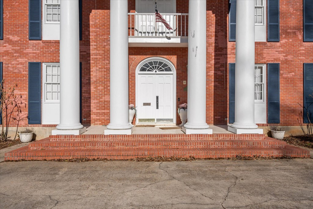 1004 Hickory Avenue McComb, MS 39648 - Photo 6 of 53 Photo 6