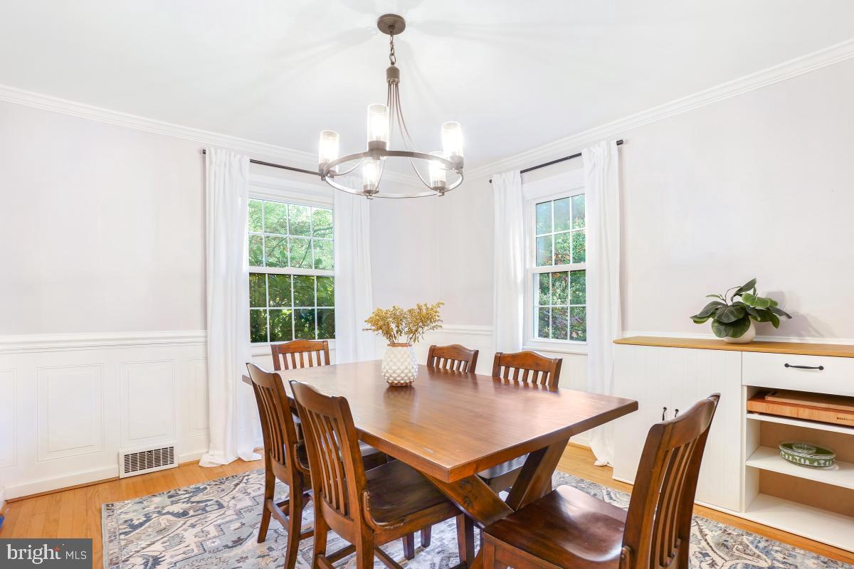 410 Mississippi Avenue Silver Spring, MD 20910 - Photo 11 of 30 Formal dining room