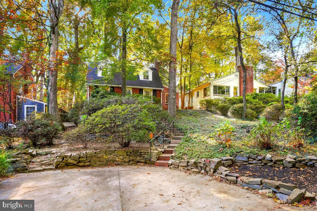 410 Mississippi Avenue Silver Spring, MD 20910 - Photo 2 of 30 Parking pad for 2 cars