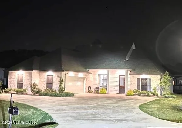 $419,000 | 114 Katherine Drive, Madison, MS 39110