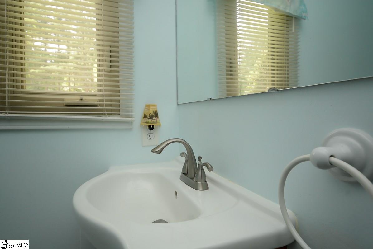 2282 State Park Road Greenville, SC 29609 - Photo 17 of 33 Gallery Image 17