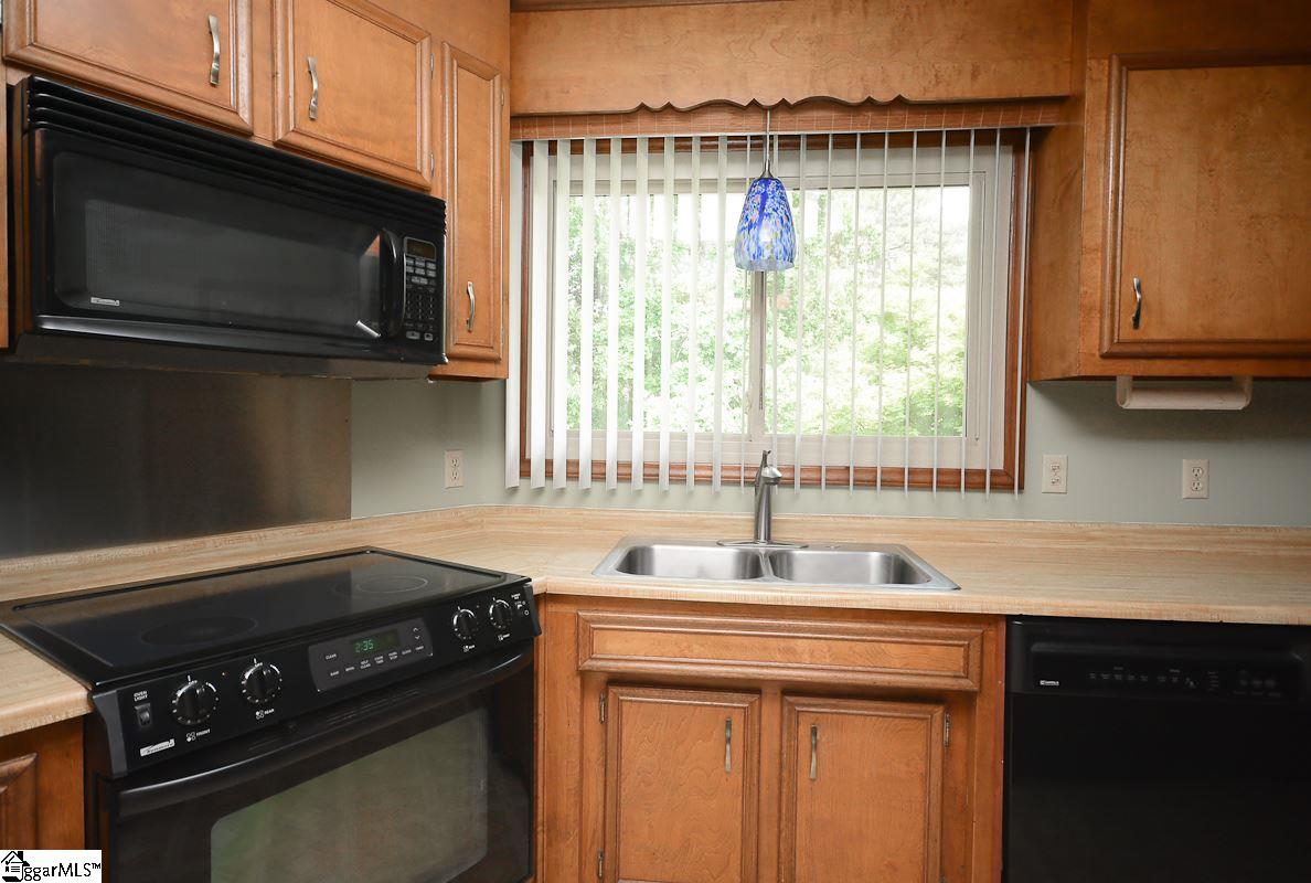 2282 State Park Road Greenville, SC 29609 - Photo 8 of 33 Gallery Image 8