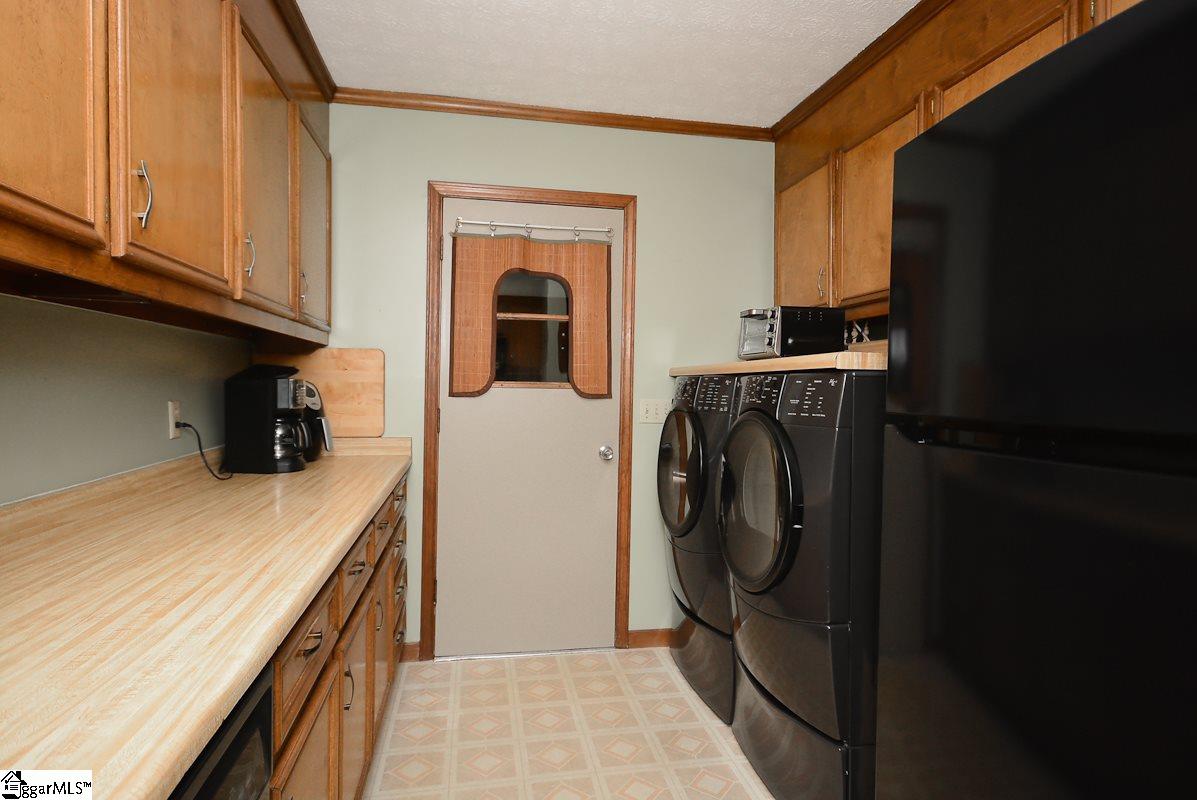 2282 State Park Road Greenville, SC 29609 - Photo 9 of 33 Gallery Image 9