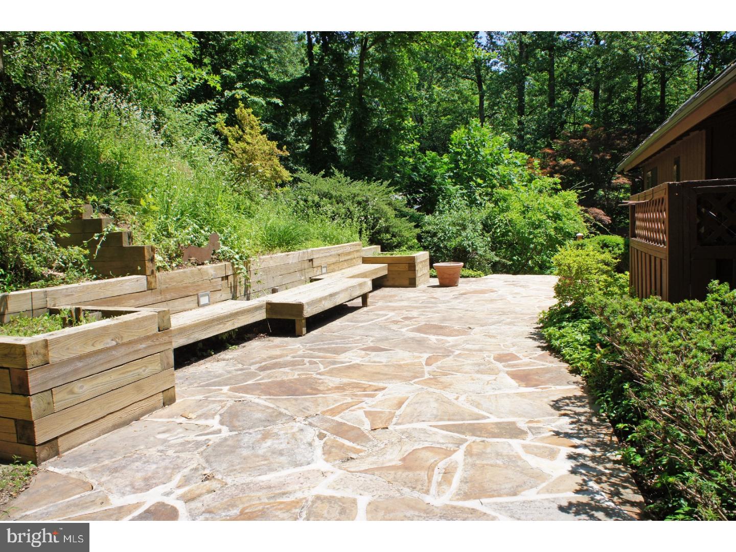 413 Oak Valley Road Media, PA 19063 - Photo 25 of 25 Patio