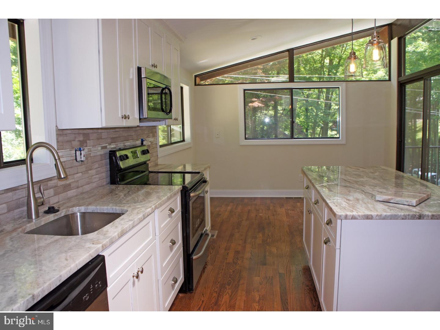 413 Oak Valley Road Media, PA 19063 - Photo 9 of 25 Kitchen