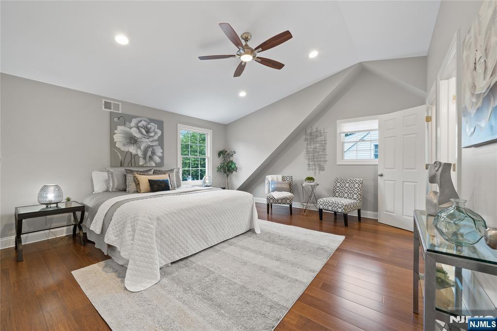 160 Harrington Road Clifton, NJ 07012 - Photo 18 of 30 Gallery Image 18