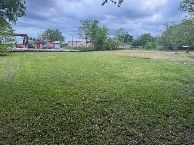 a view of outdoor space and city view