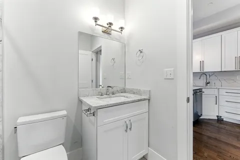 $3,100 | 64 Gove Street, Unit 1, Boston, MA 02128