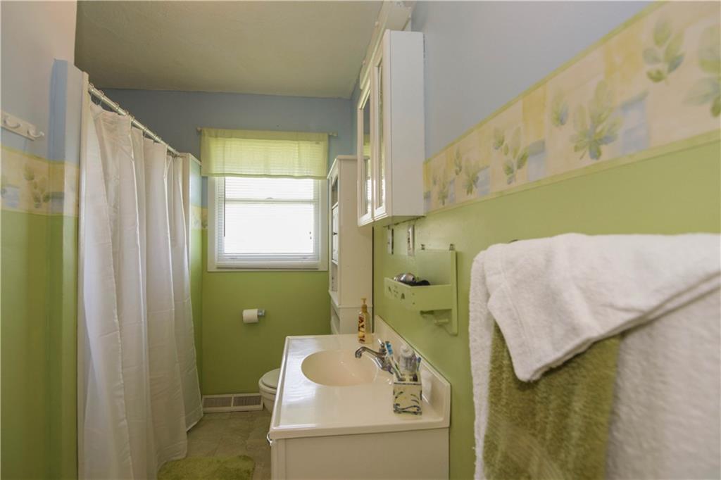 731 East New Road Greenfield, IN 46140 - Photo 17 of 20 Gallery Image 17