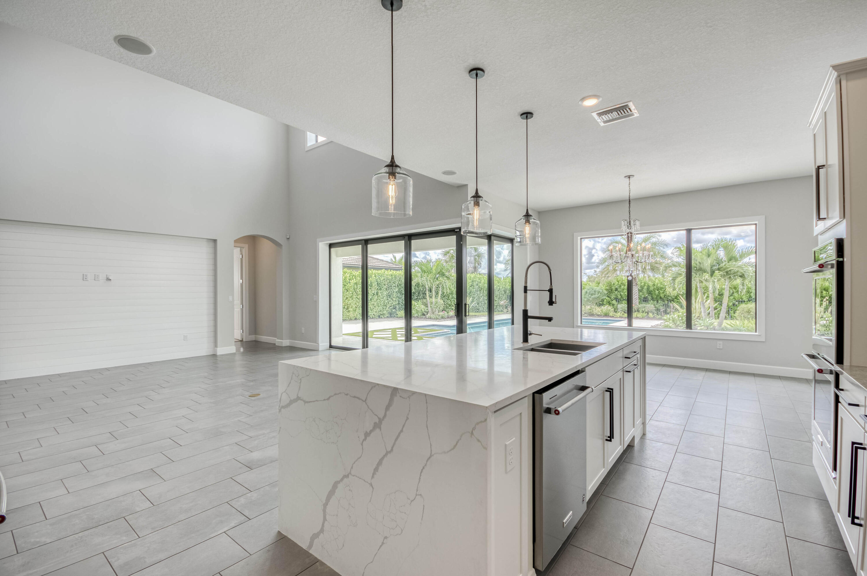 102 Cerulean Key Way Jupiter, FL 33478 - Photo 12 of 85 Kitchen | Great Room