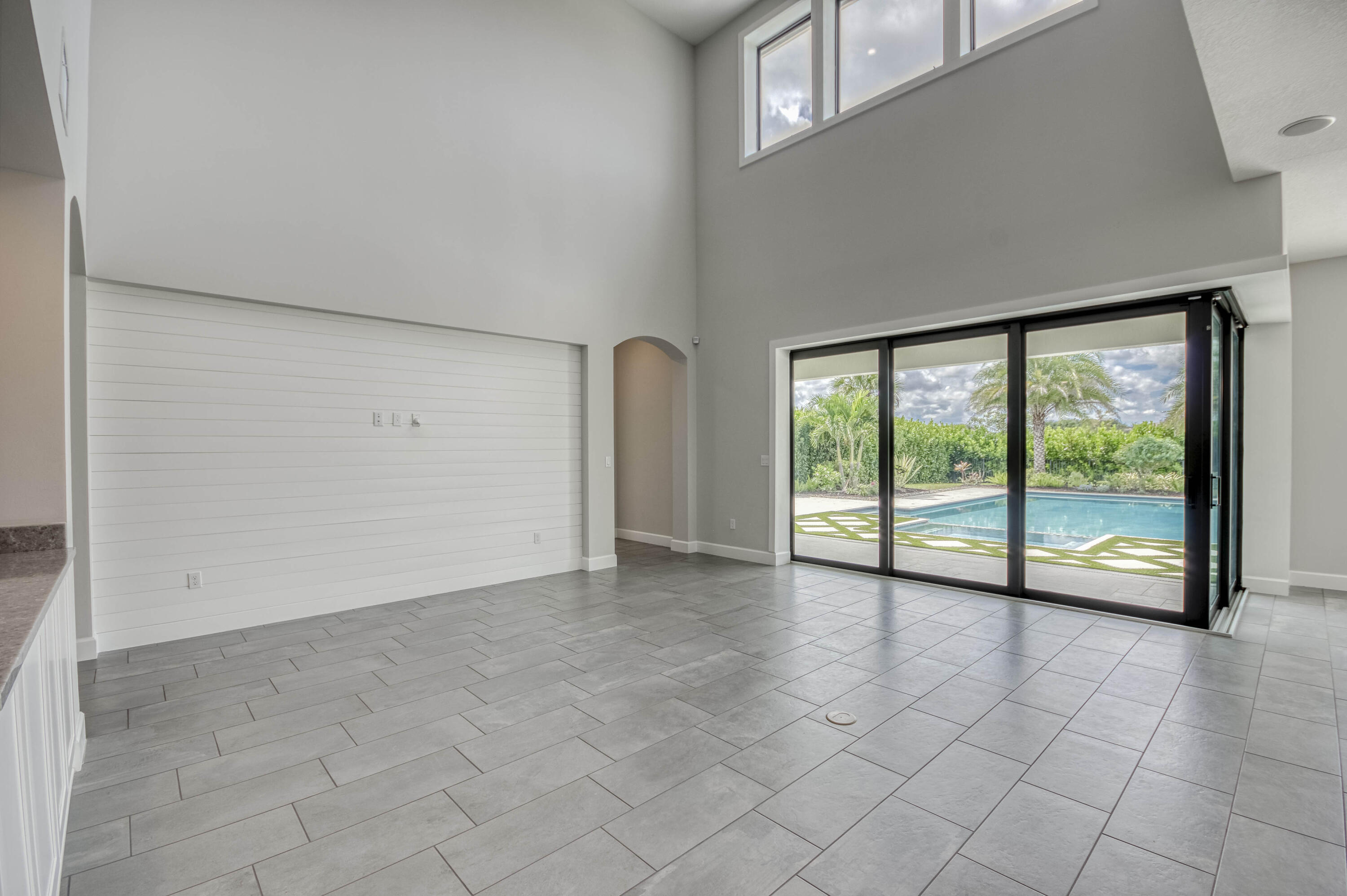 102 Cerulean Key Way Jupiter, FL 33478 - Photo 16 of 85 Living Room