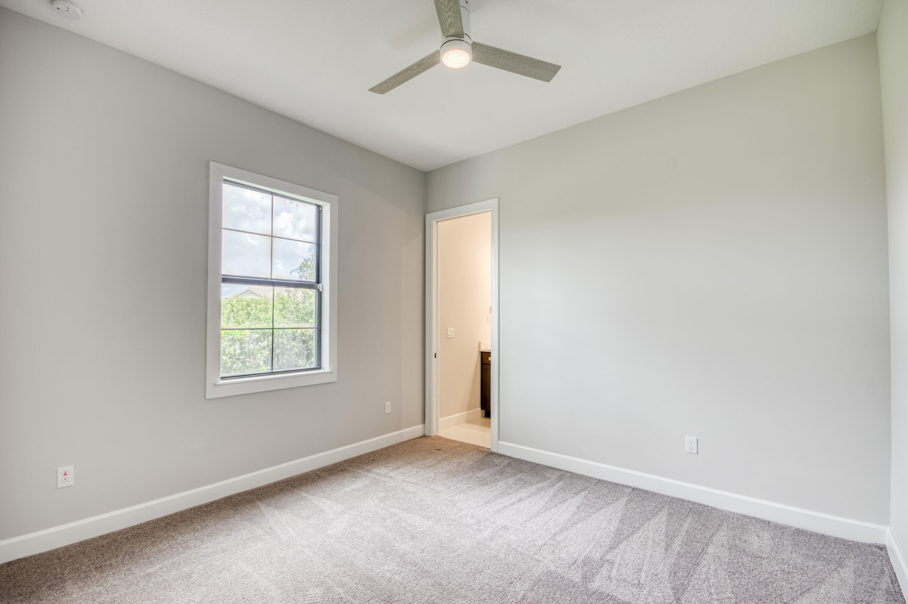 102 Cerulean Key Way Jupiter, FL 33478 - Photo 36 of 85 Downstairs Guest Suite 2