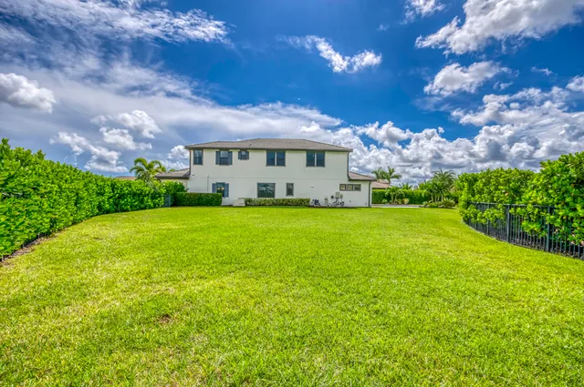 $2,500,000 | 102 Cerulean Key Way, Jupiter, FL 33478