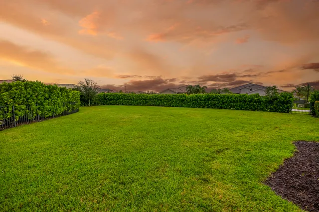 $2,500,000 | 102 Cerulean Key Way, Jupiter, FL 33478