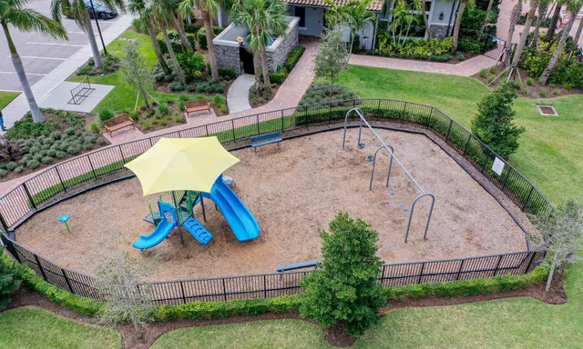 $2,500,000 | 102 Cerulean Key Way, Jupiter, FL 33478