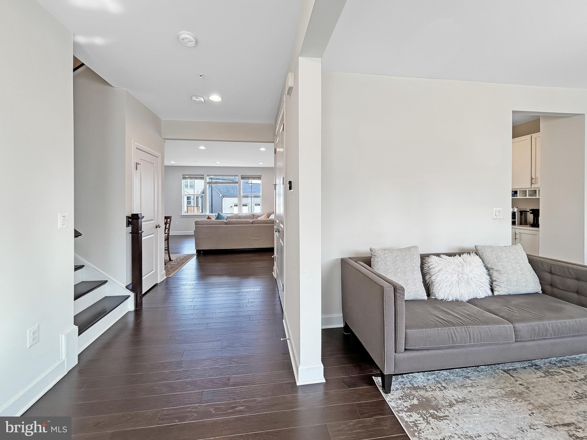 221 Red Oak Ridge Place Boyds, MD 20841 - Photo 3 of 28