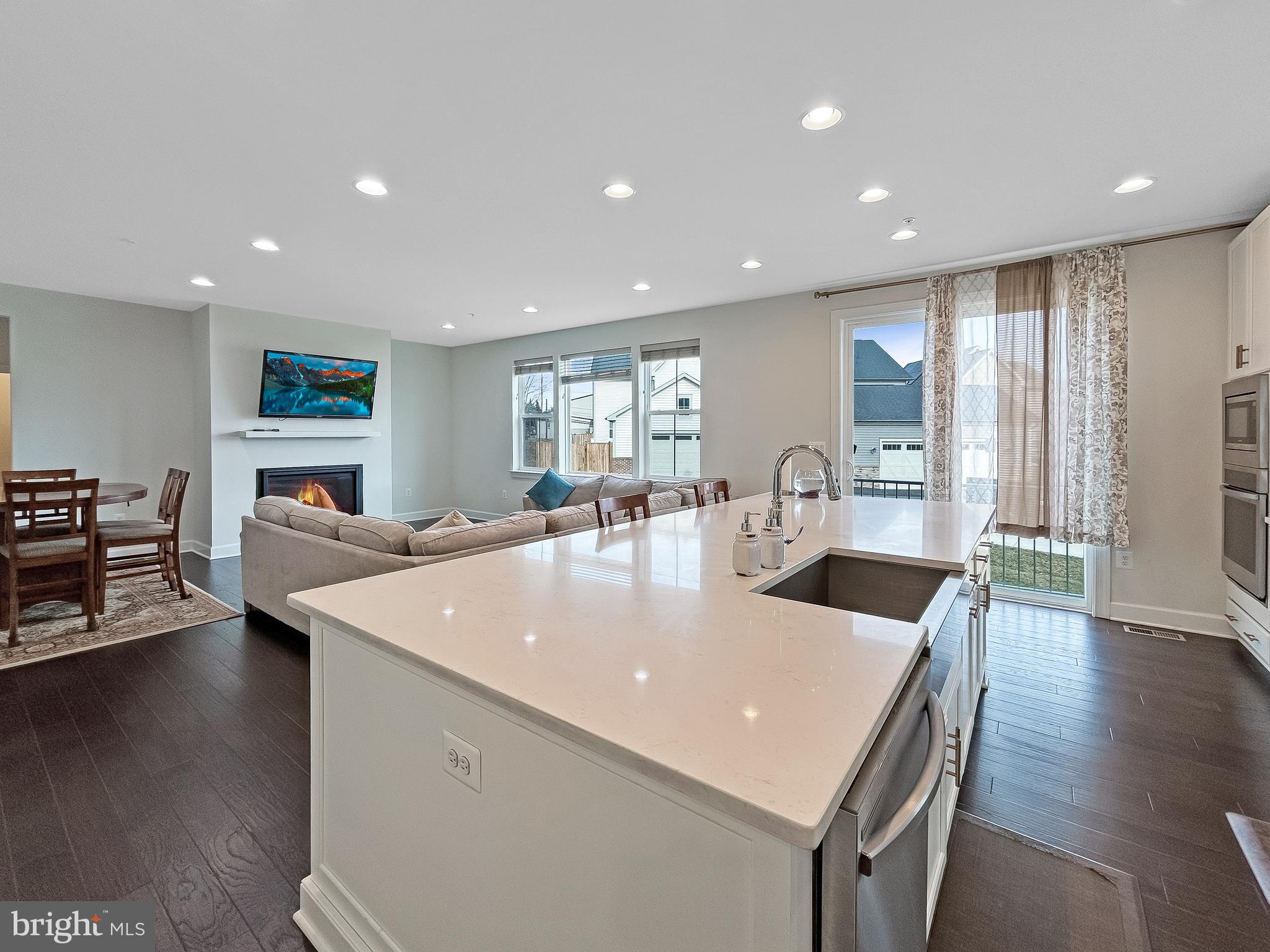 221 Red Oak Ridge Place Boyds, MD 20841 - Photo 6 of 28