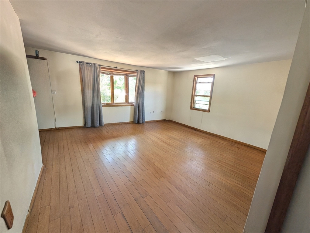 2 Myrtle Street, Unit 2 Somerville, MA 02145 - Photo 2 of 24