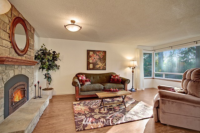 20561 Southeast 159th Street Renton, WA 98059 - Photo 4 of 20