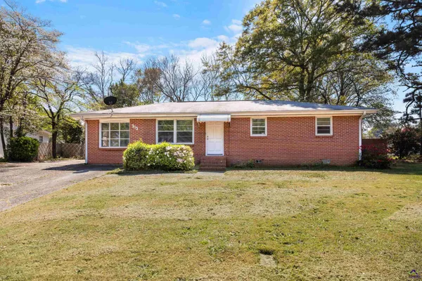 $155,000 | 313 Orchard Lane, Warner Robins, GA 31093