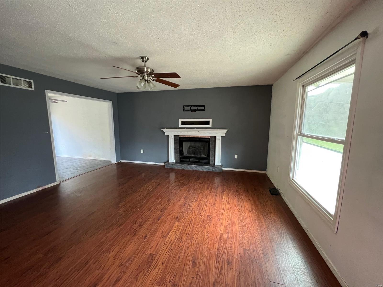 951 Lunceford Road Dupo, IL 62239 - Photo 3 of 15 Gallery Image 3