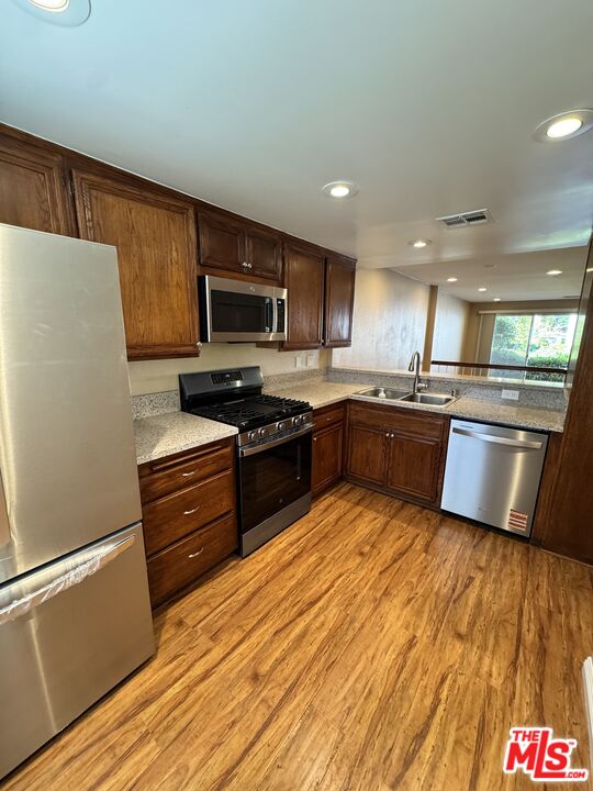 5624 Las Virgenes Road, Unit 19 Calabasas, CA 91302 - Photo 3 of 25