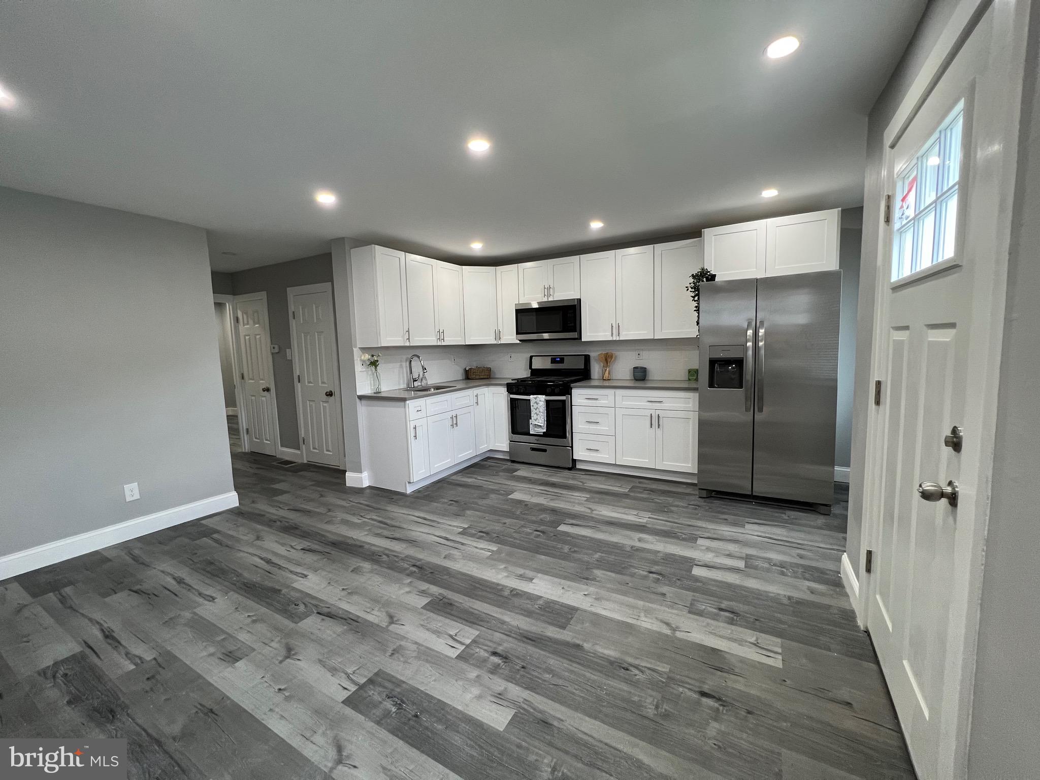 1005 Pine Road Sharon Hill, PA 19079 - Photo 1 of 14 Gallery Image 1