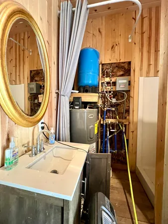 $575,000 | W10708 468th Avenue, Prescott, WI 54021