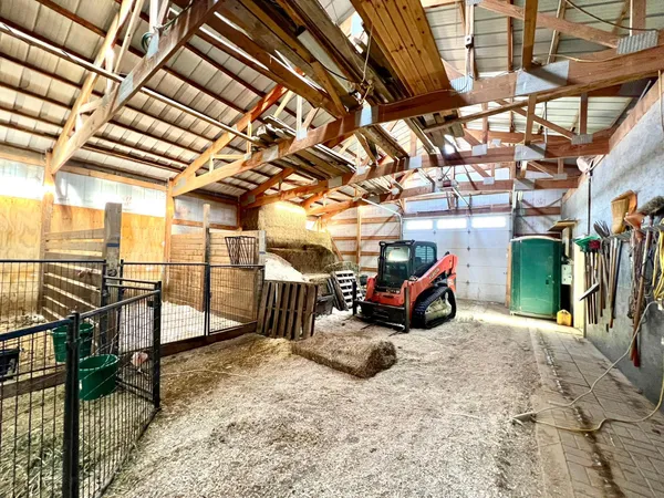 $575,000 | W10708 468th Avenue, Prescott, WI 54021
