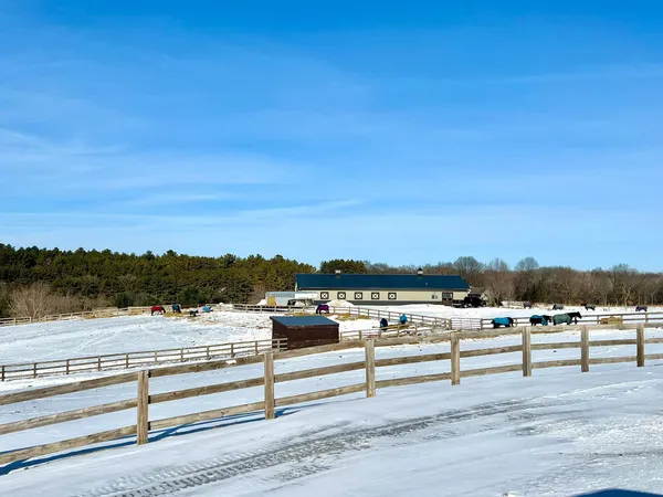 $575,000 | W10708 468th Avenue, Prescott, WI 54021