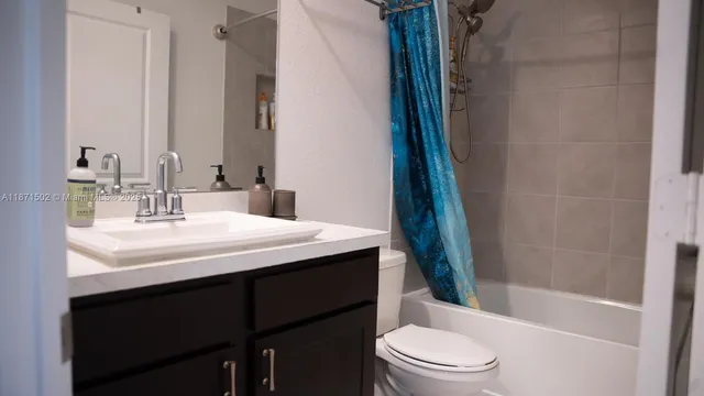 $3,650 | 1202 Northwest 208th Terrace, Unit 1202, Miami Gardens, FL 33169