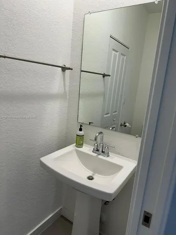 $3,650 | 1202 Northwest 208th Terrace, Unit 1202, Miami Gardens, FL 33169