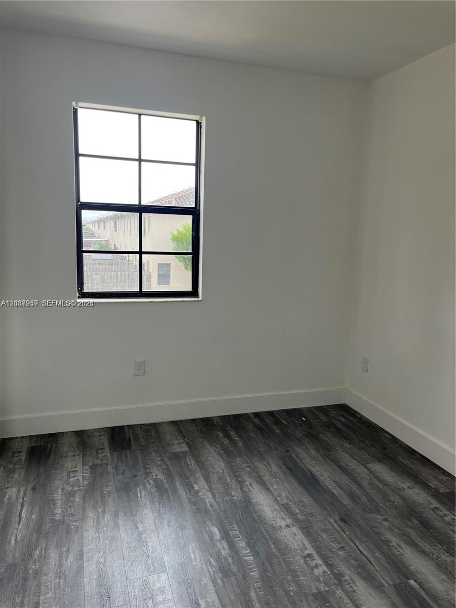 24804 Southwest 116th Avenue Homestead, FL 33032 - Photo 12 of 13