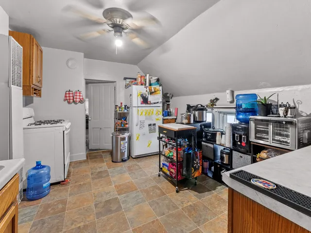 $189,900 | 1325-1327 North 15th Street, Sheboygan, WI 53081