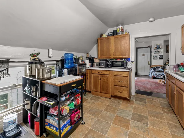 $189,900 | 1325-1327 North 15th Street, Sheboygan, WI 53081