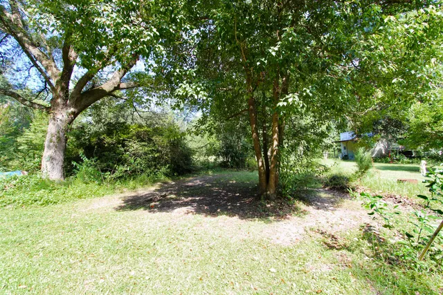 $314,900 | 97 Walnut Avenue, DeFuniak Springs, FL 32435