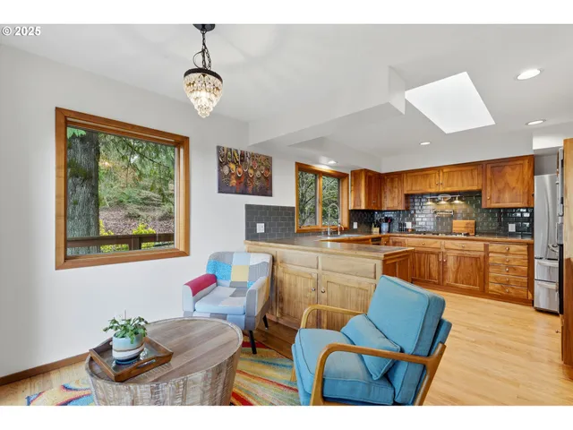 $939,900 | 21645 Southwest McCormick Hill Road, Hillsboro, OR 97123