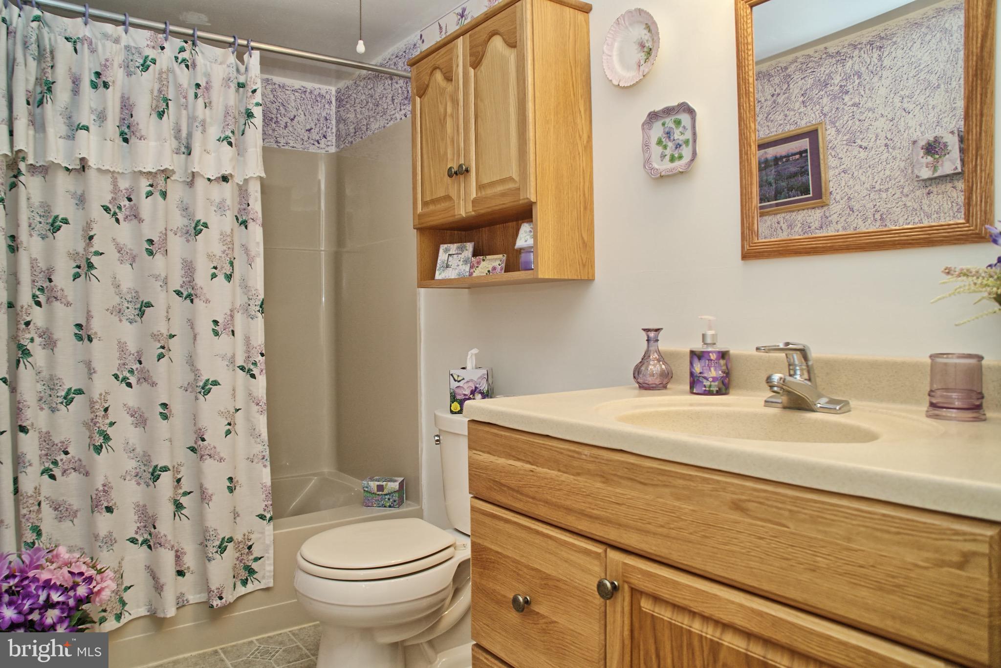 1404 Raintree Lane Malvern, PA 19355 - Photo 7 of 12 Gallery Image 7