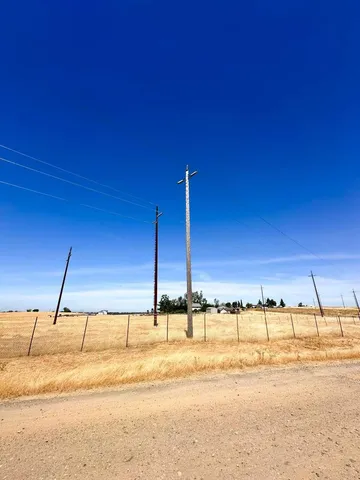 a view of an ocean beach
