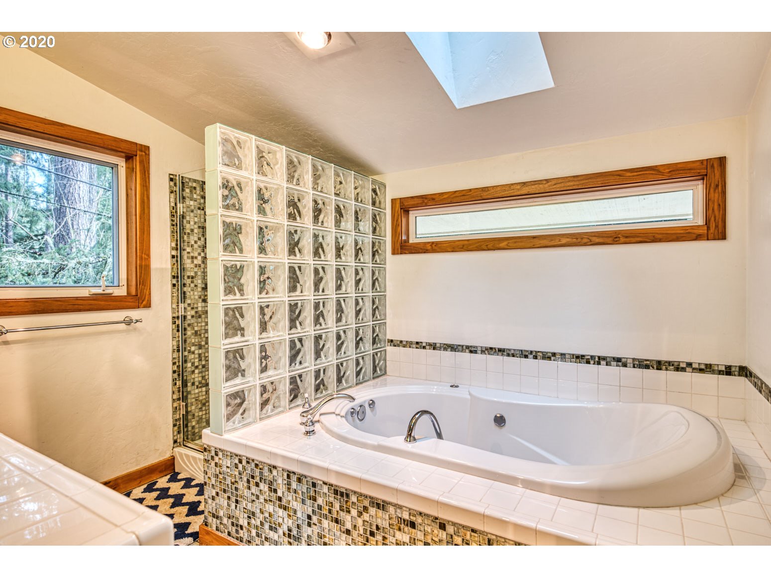 605 East 50th Avenue Eugene, OR 97405 - Photo 21 of 32