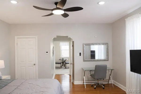 $325,000 | 1401 East Prairie Avenue, St. Louis, MO 63107