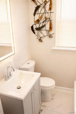 $325,000 | 1401 East Prairie Avenue, St. Louis, MO 63107