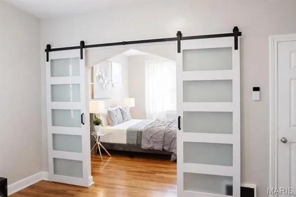 $325,000 | 1401 East Prairie Avenue, St. Louis, MO 63107