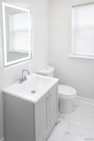 $325,000 | 1401 East Prairie Avenue, St. Louis, MO 63107