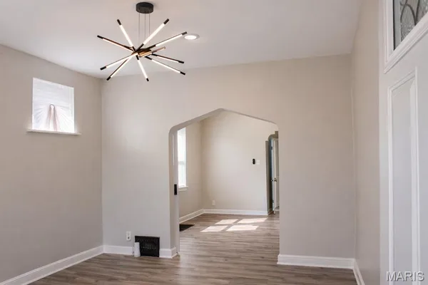 $325,000 | 1401 East Prairie Avenue, St. Louis, MO 63107