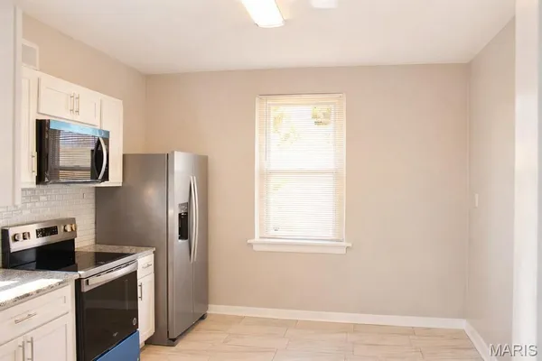 $325,000 | 1401 East Prairie Avenue, St. Louis, MO 63107