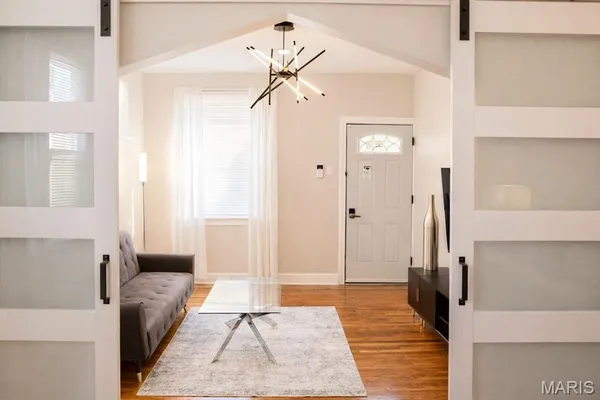 $325,000 | 1401 East Prairie Avenue, St. Louis, MO 63107