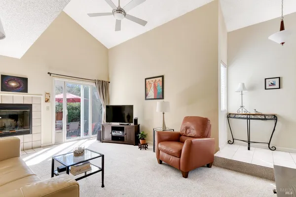 $575,000 | 30 Regents Circle, Rohnert Park, CA 94928