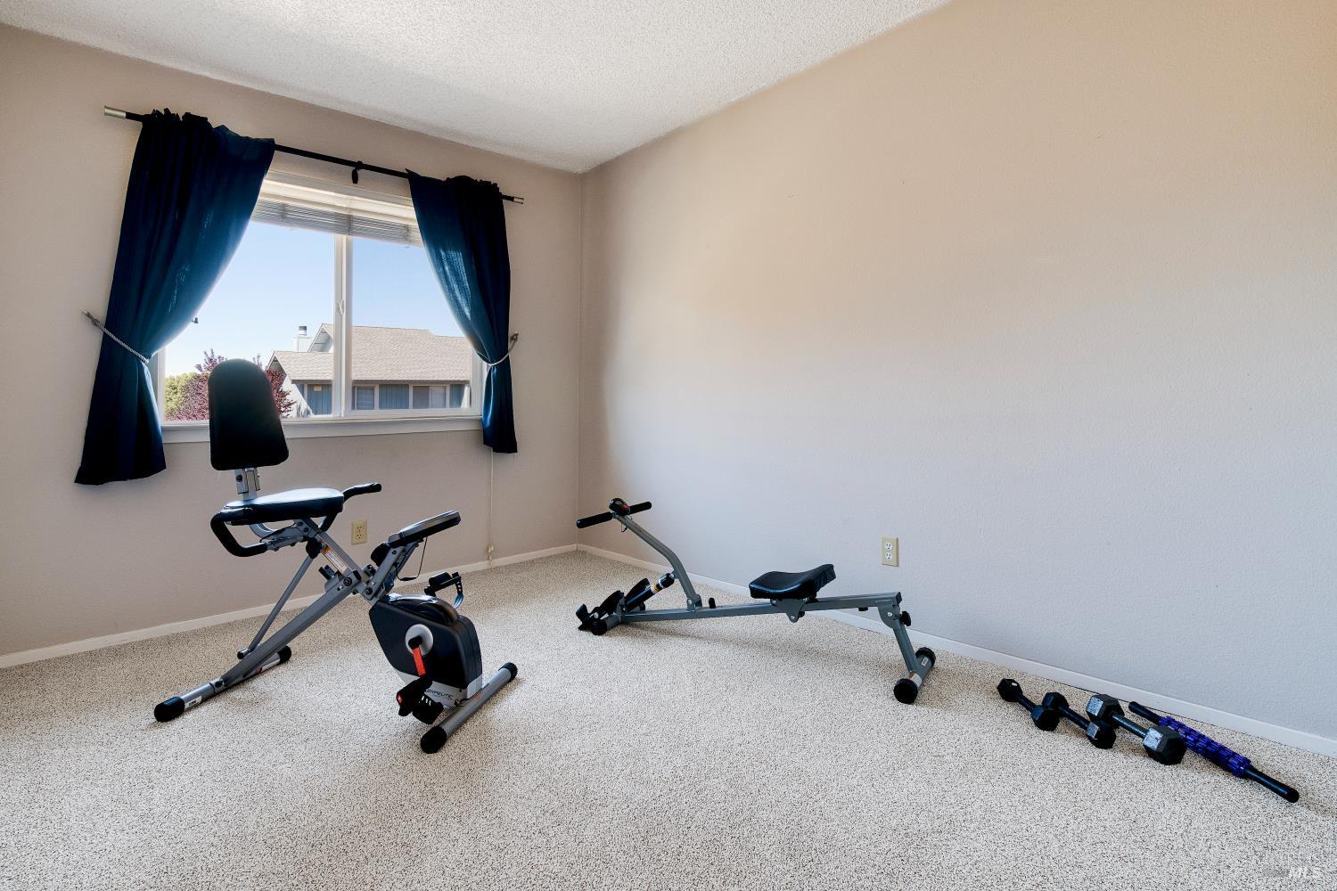 30 Regents Circle Rohnert Park, CA 94928 - Photo 28 of 43