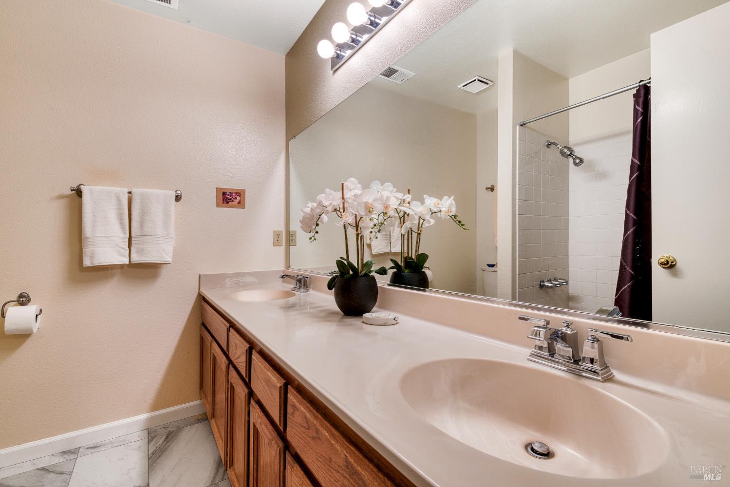 30 Regents Circle Rohnert Park, CA 94928 - Photo 32 of 43